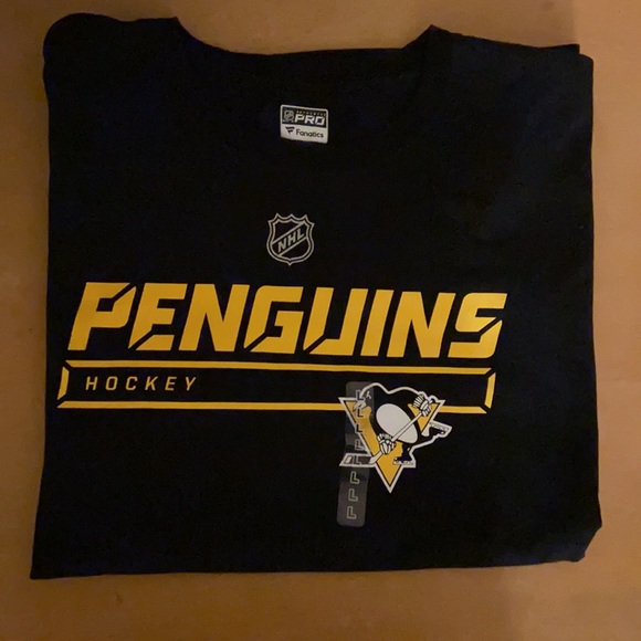 New Fanatics Pittsburg Penguins Mens Large Tee - Picture 2 of 4